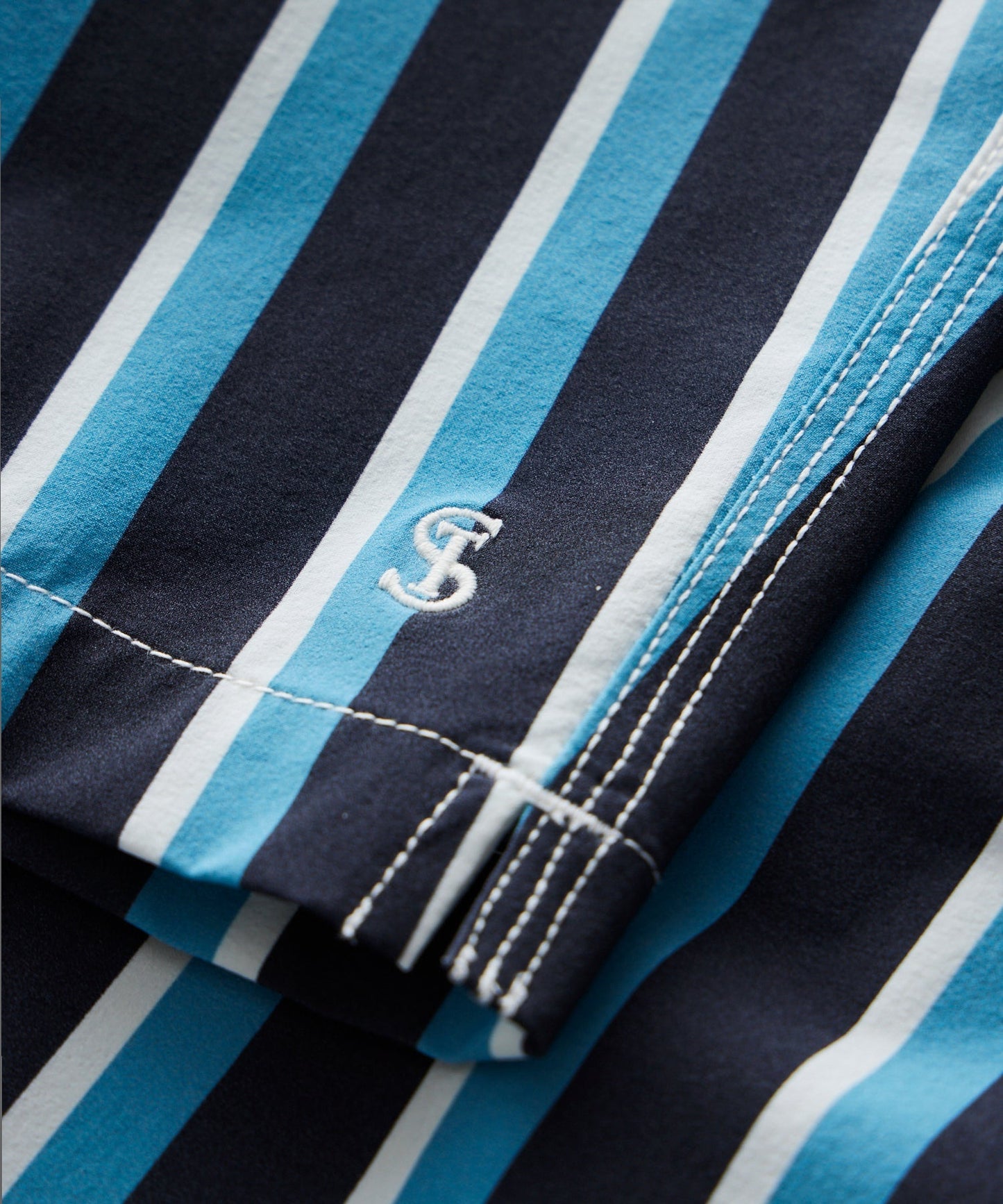 5" Montauk Swim Short in Navy Bold Stripe