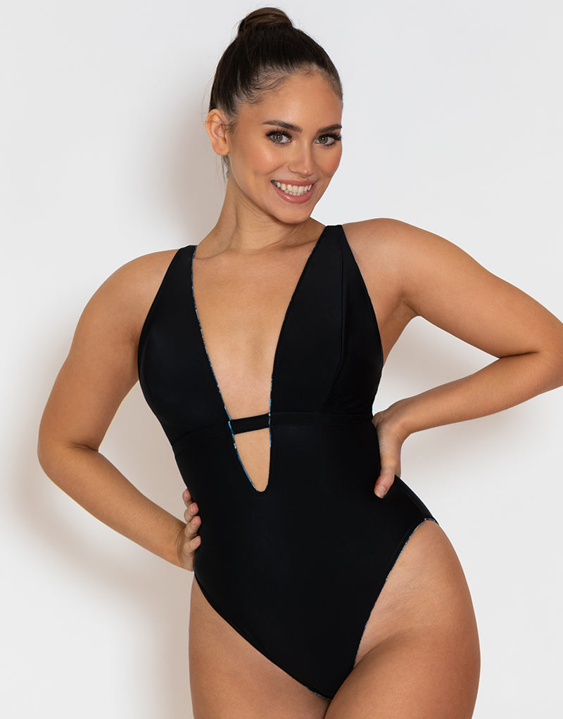 Curvy Kate Swim and Tonic Reversible Non Wired Swimsuit Black/ Snake